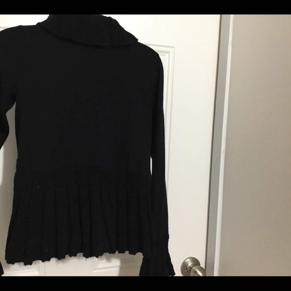 Cache Sweater - Picture 4 of 6